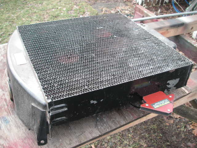XK120 radiator exposed cooling fins on sides - XK - Jag-lovers Forums