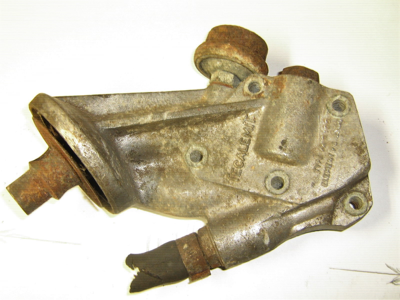 Oil filter housings mk2 Saloons Jaglovers Forums