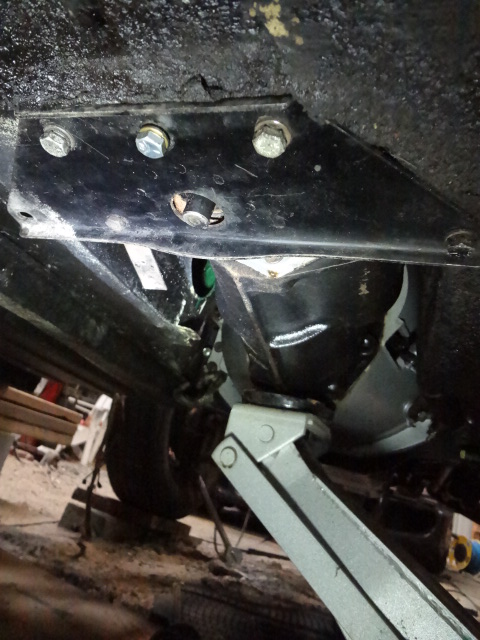 [E-Type] Rear transmission mount, firewall engine mount - E-Type - Jag ...