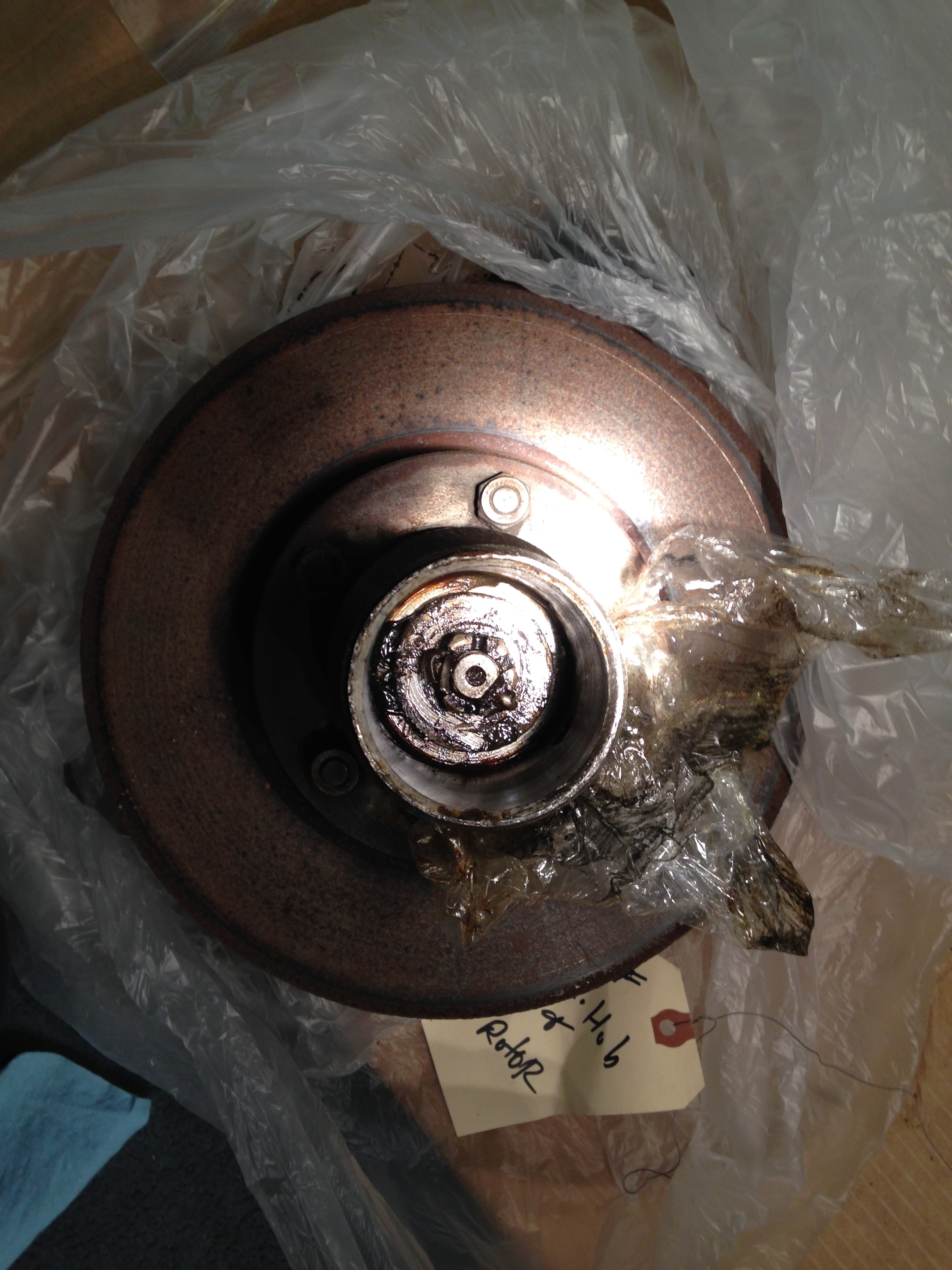 Hmm. Cotter pin at Front wheel bearing EType Jaglovers Forums