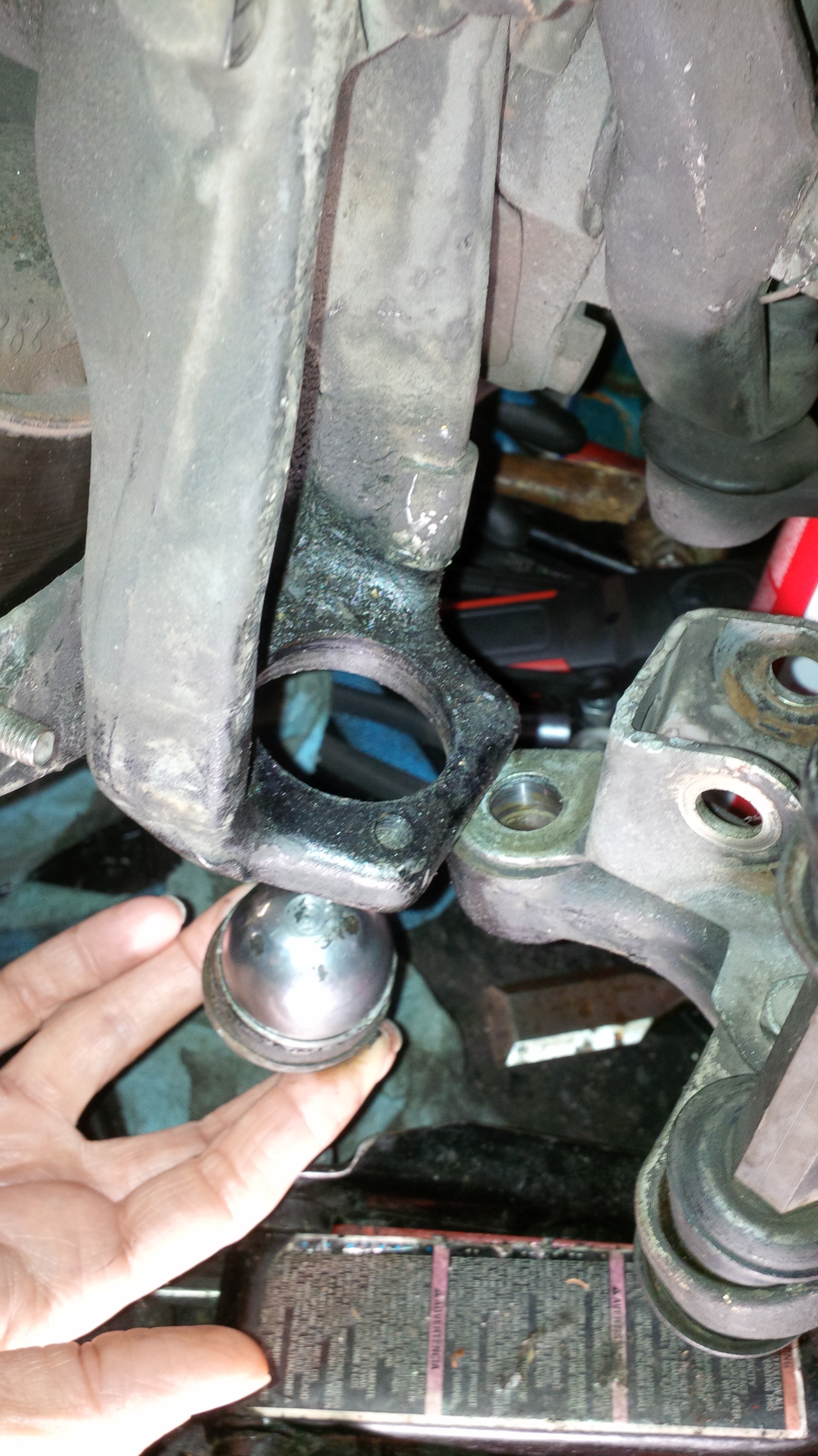 1983 xjs ball joint installation XJS Jaglovers Forums